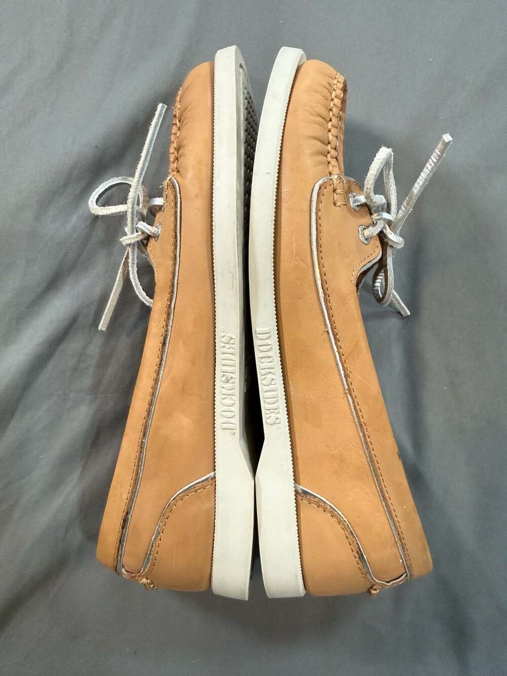 Sebago Docksides Women's 2-Eye Tan Leather Boat Shoes - Picture 4 of 6